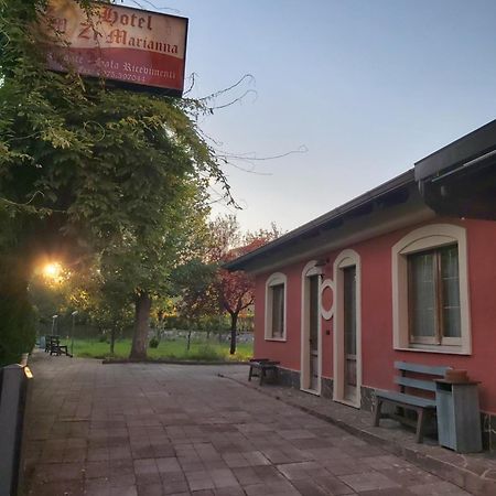 Hotel Zi Marianna Pertosa Экстерьер фото